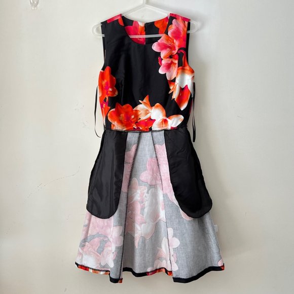 NEW CALVIN KLEIN Floral Fit & Flare Dress with Large Pleats, Size 6 - Picture 9 of 13